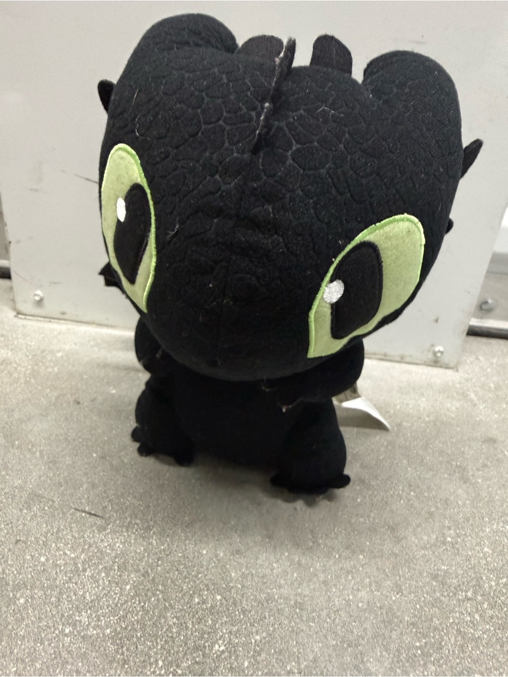 Dreamworks How To Train Dragon Squeeze And Roar Toothless 11-Inch Plush